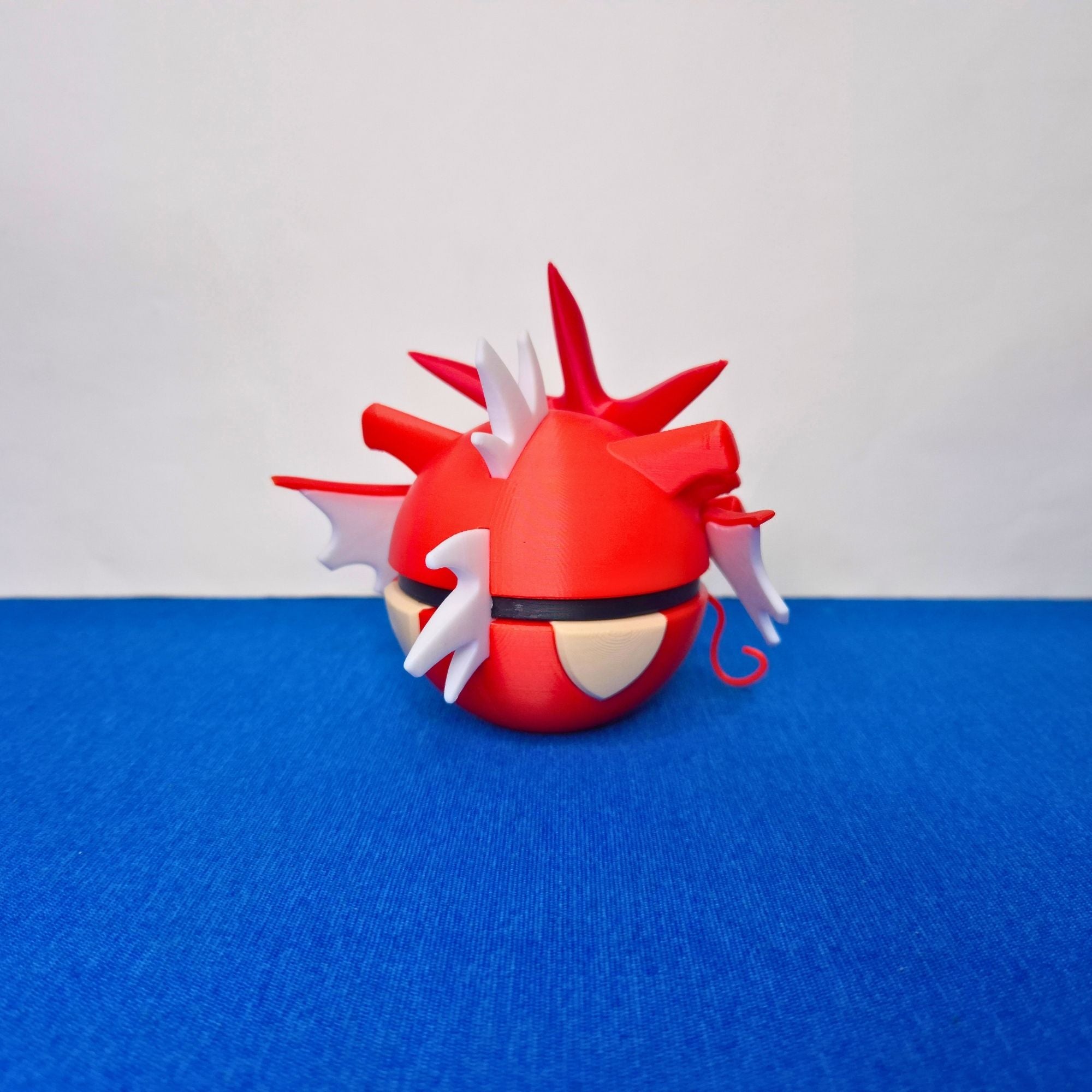 Gyarados - Esfera Decorativa