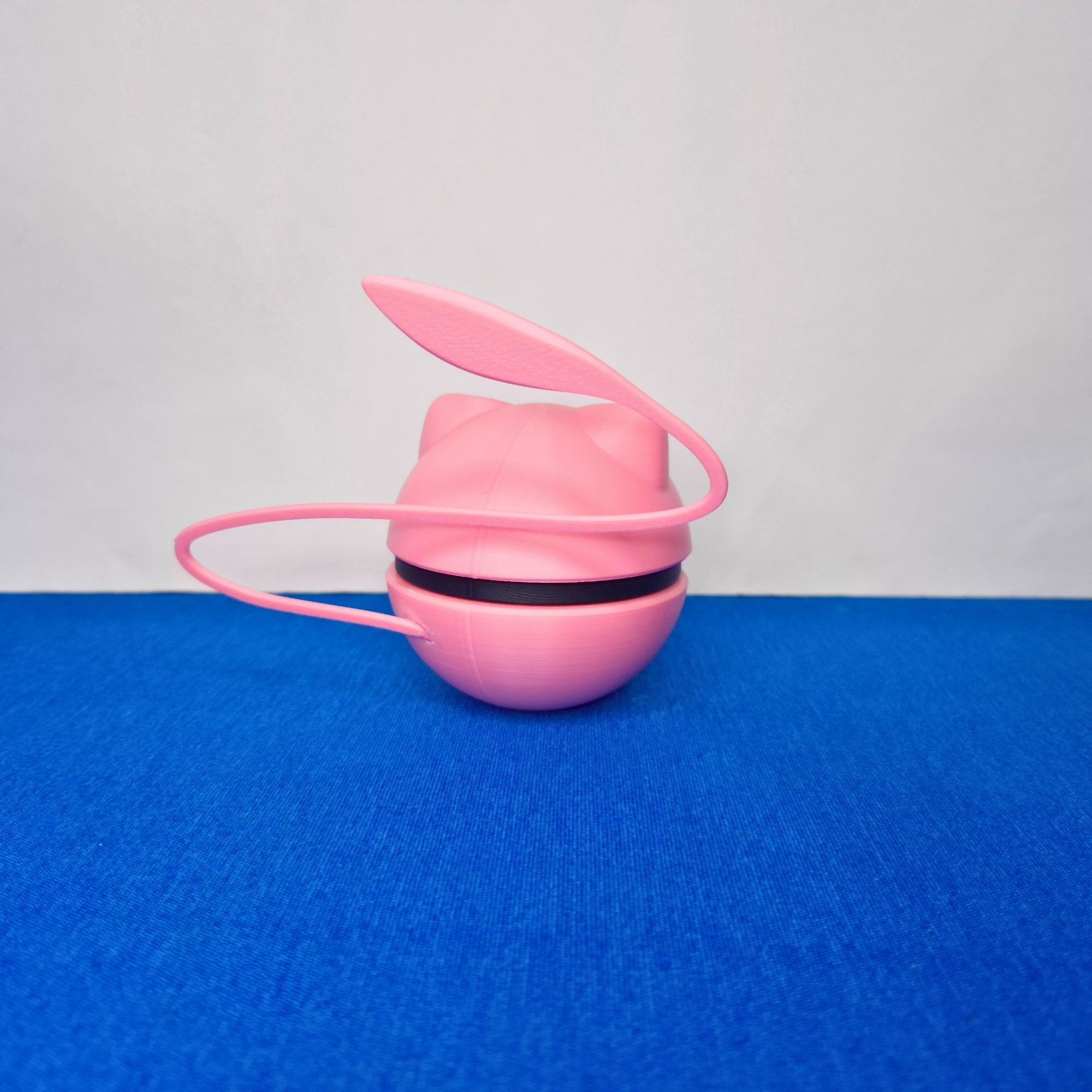 Mew - Esfera Decorativa