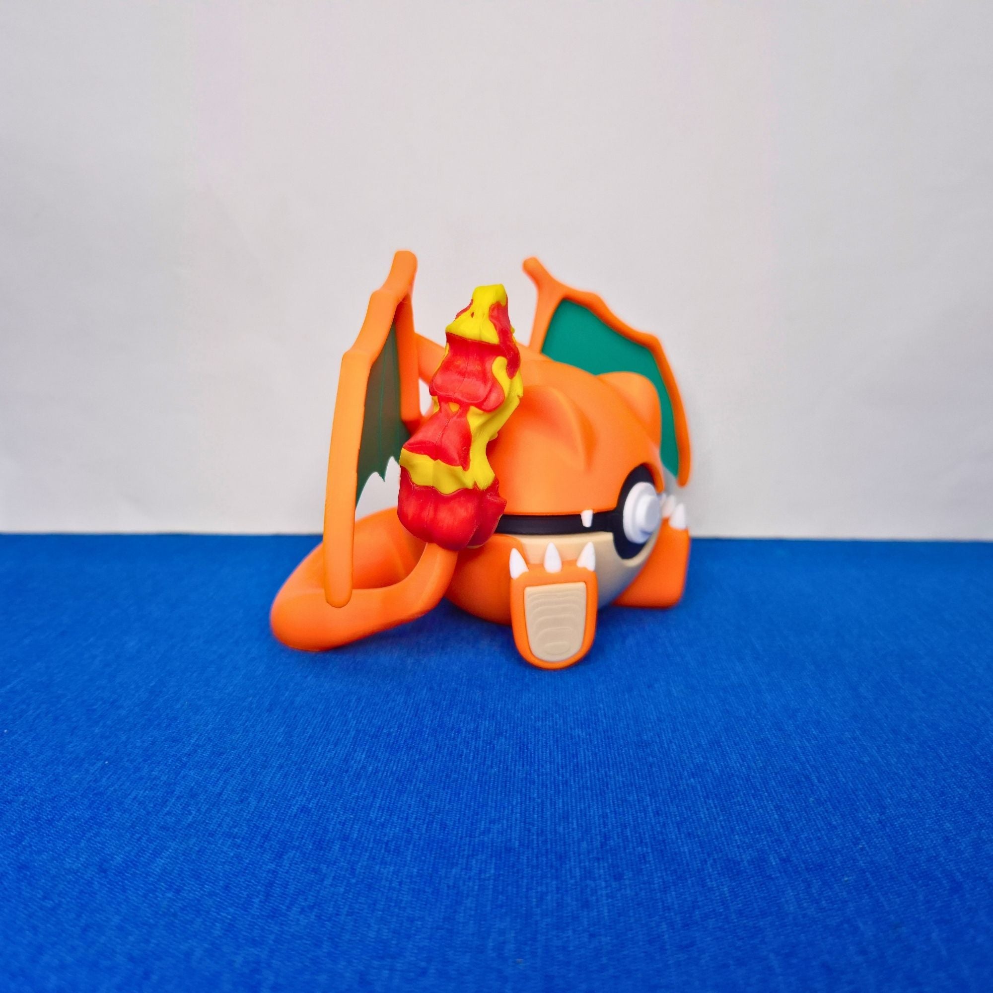 Charizard - Esfera Decorativa
