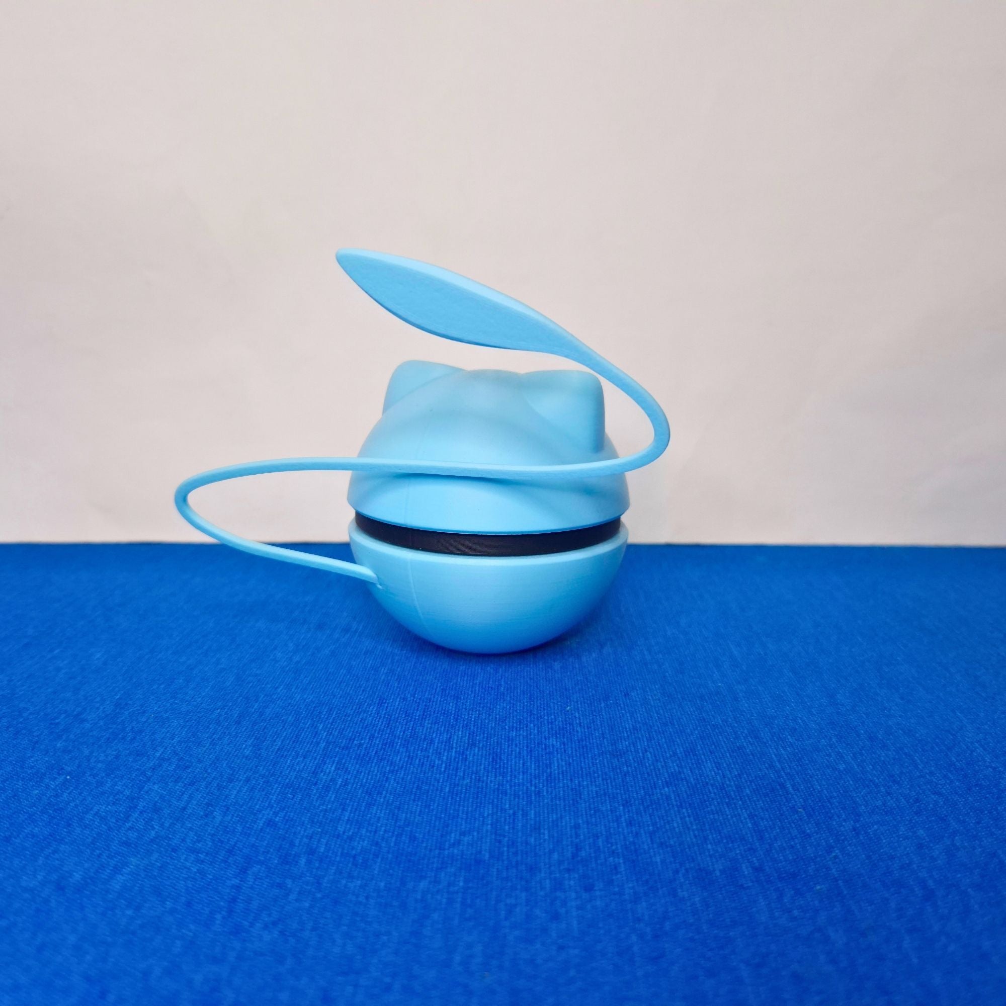 Mew - Esfera Decorativa