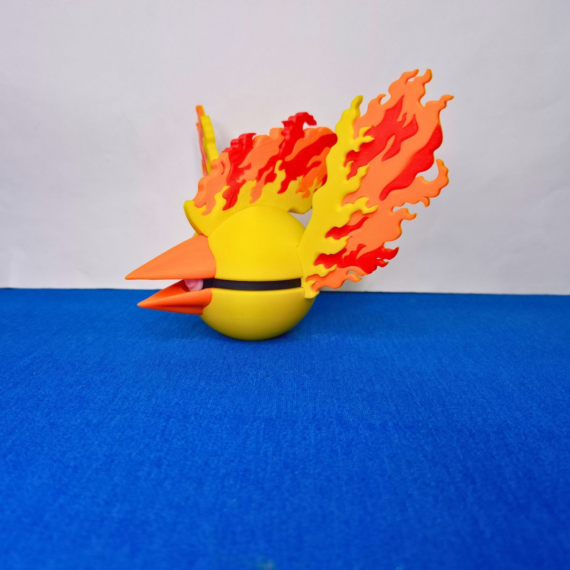 Moltres - Esfera Decorativa