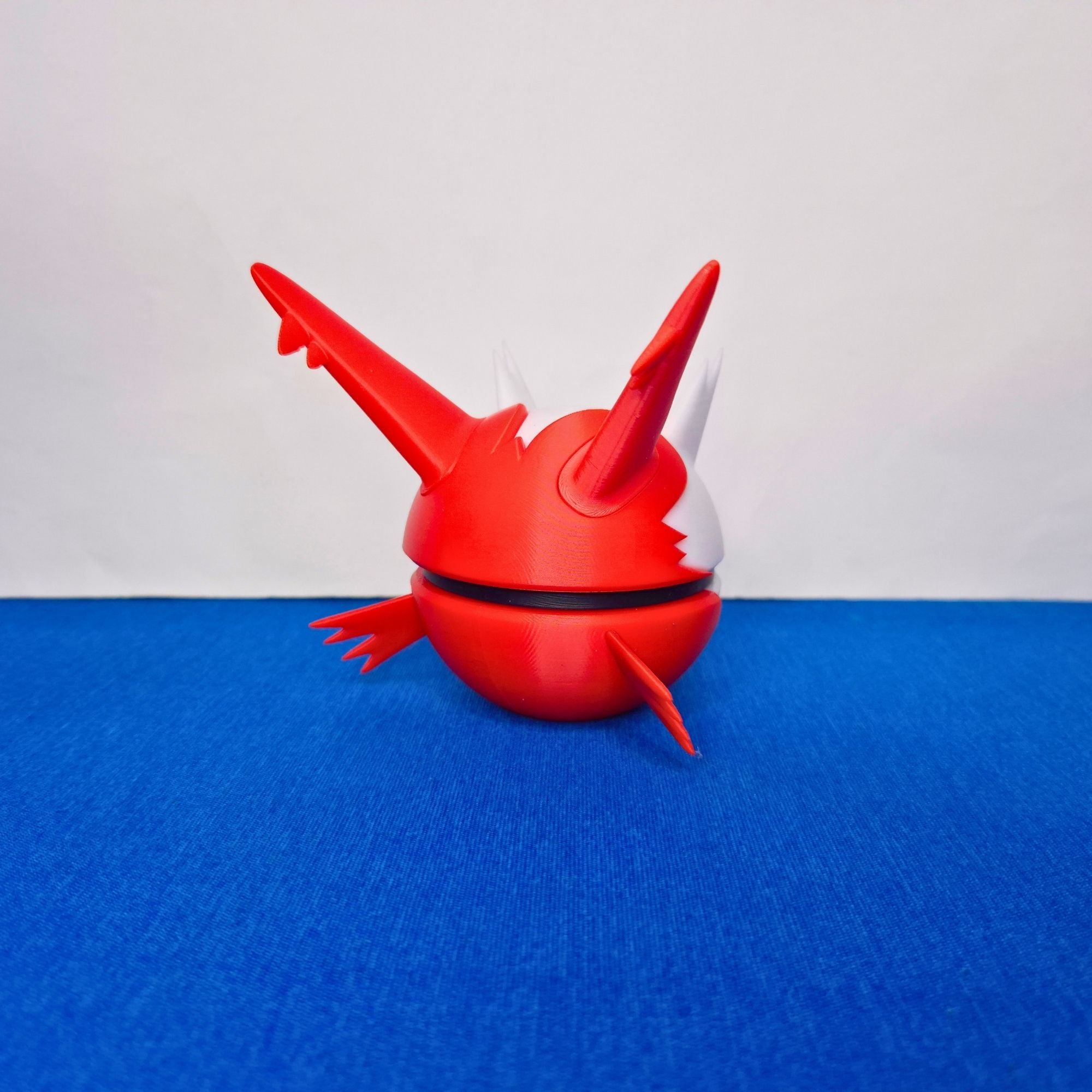 Latias - Esfera Decorativa