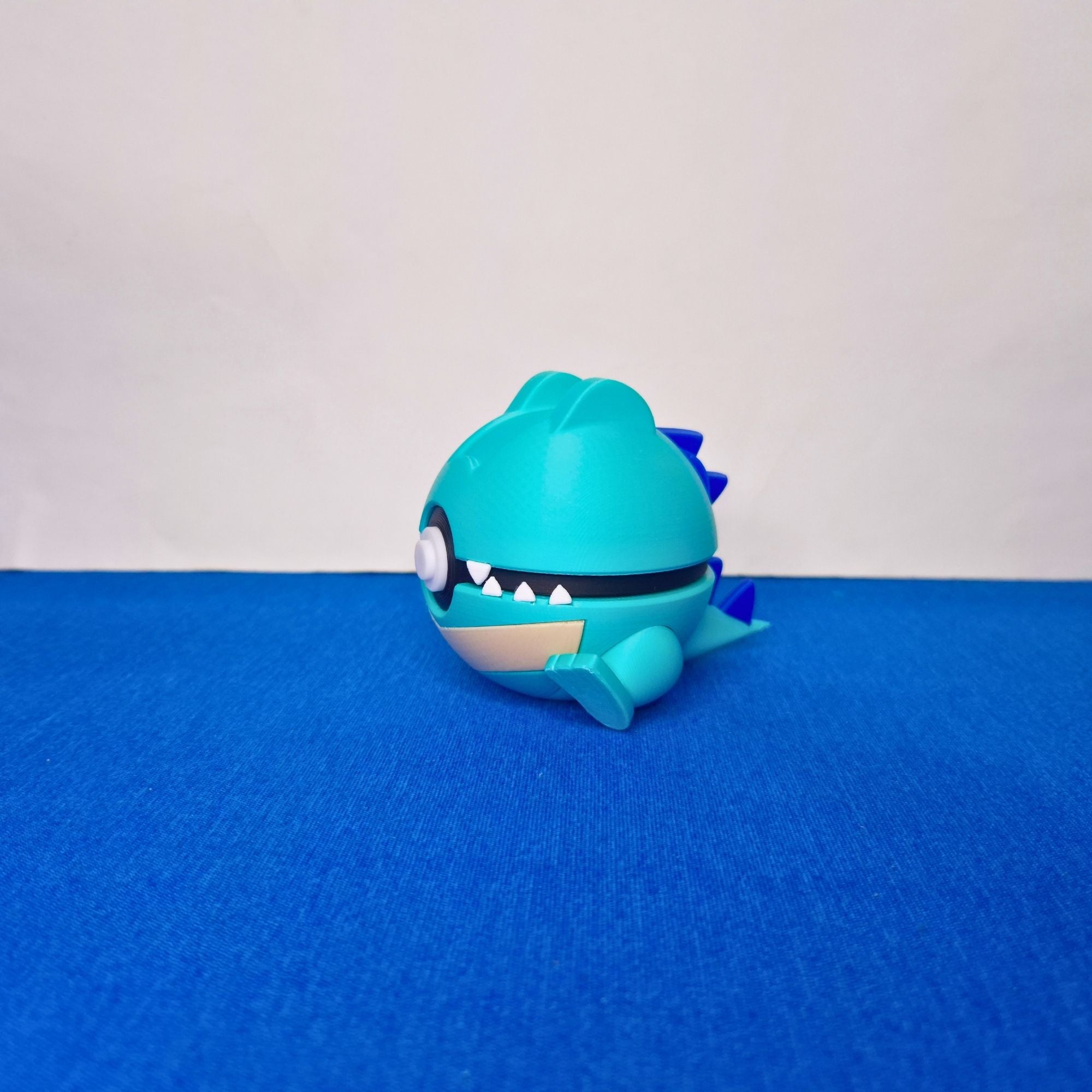 Totodile - Esfera Decorativa