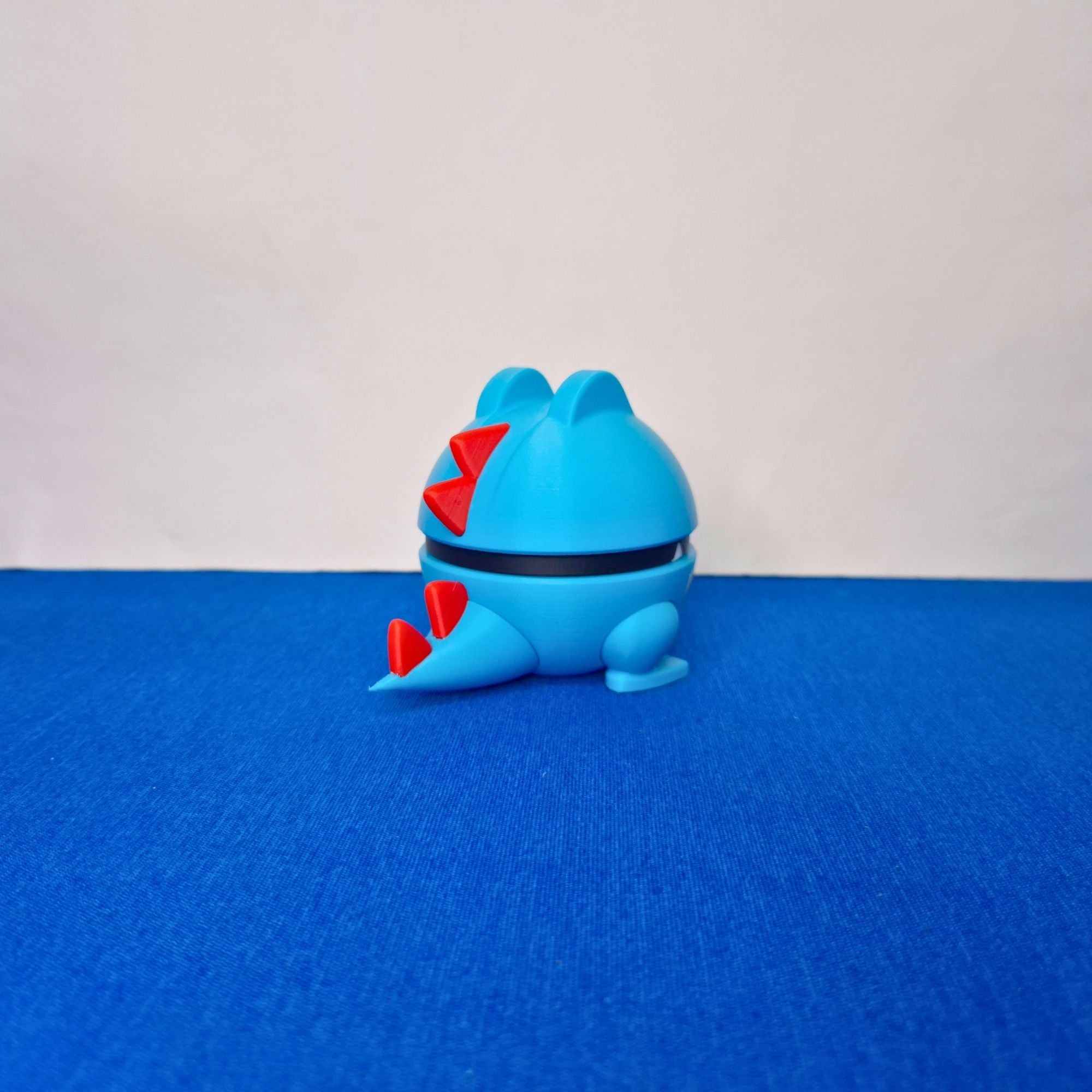 Totodile - Esfera Decorativa