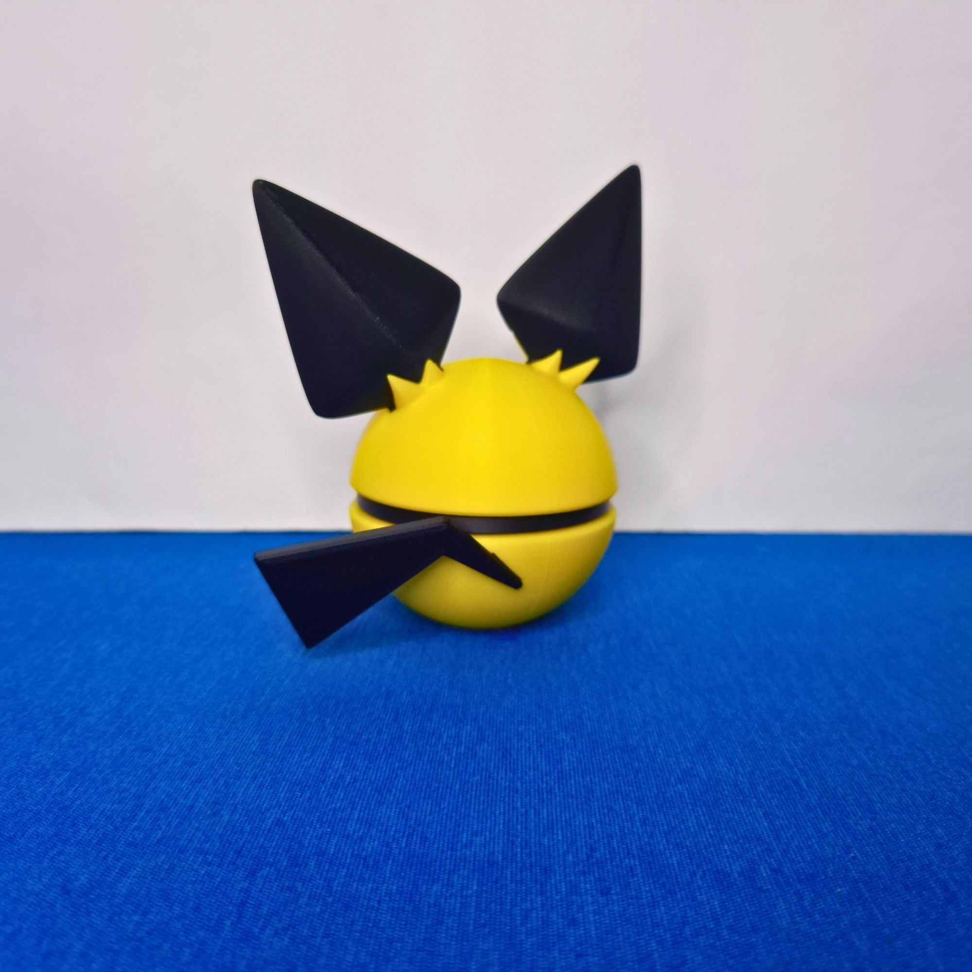 Pichu - Esfera Decorativa