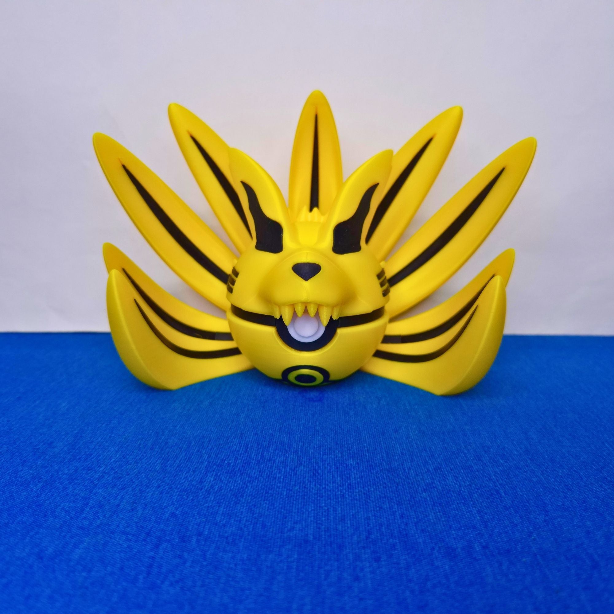 Kurama Seis Caminos - Esfera Decorativa