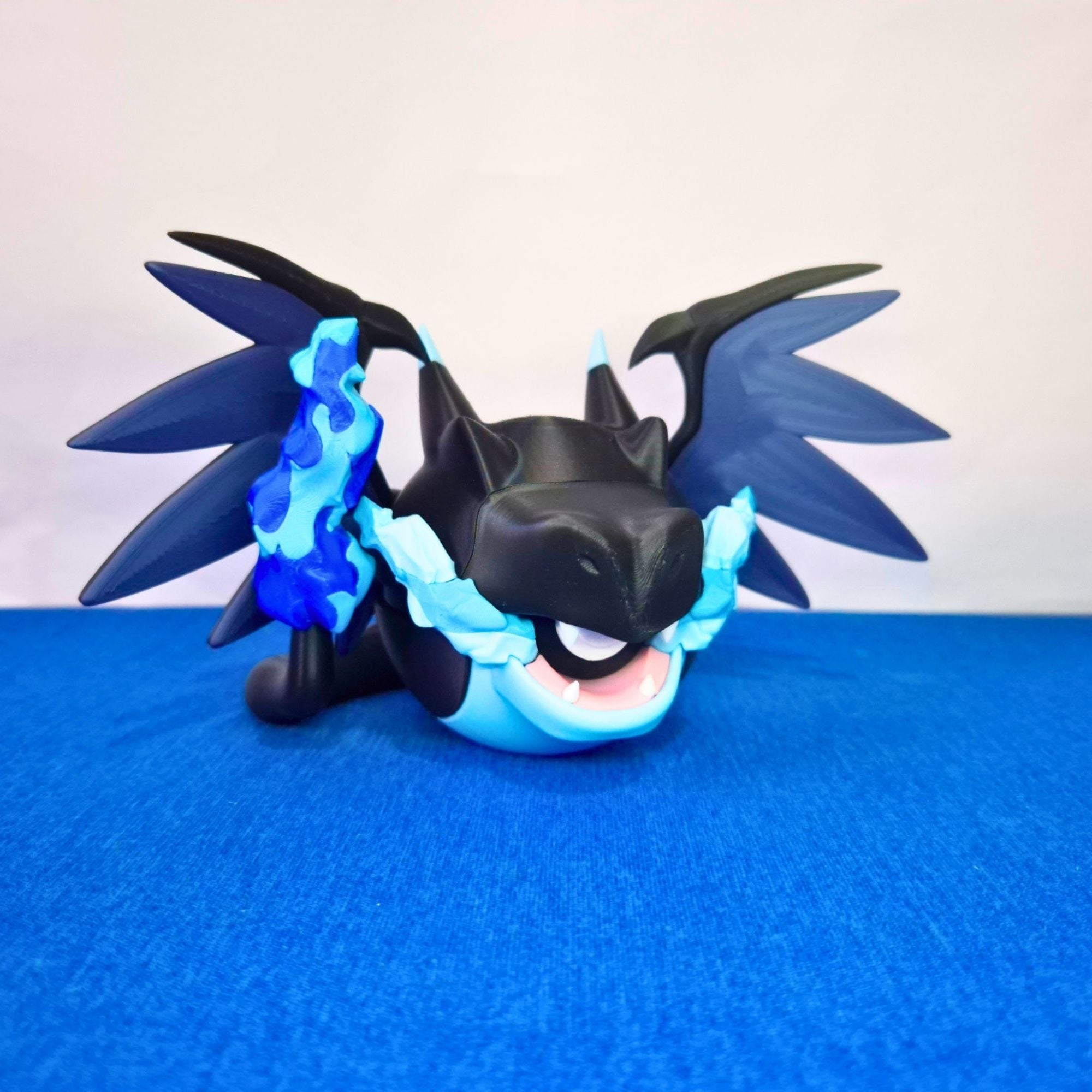 Mega Charizard X - Esfera Decorativa