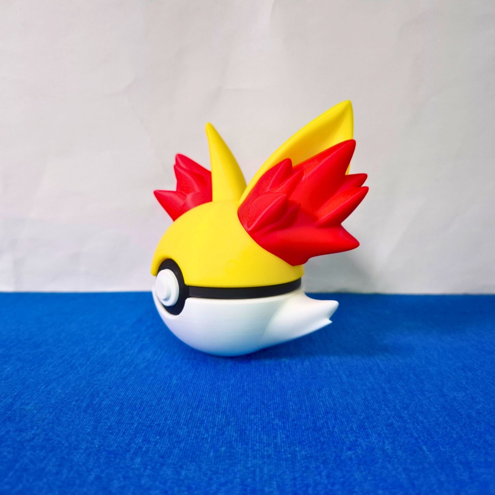 Fennekin - Esfera Decorativa