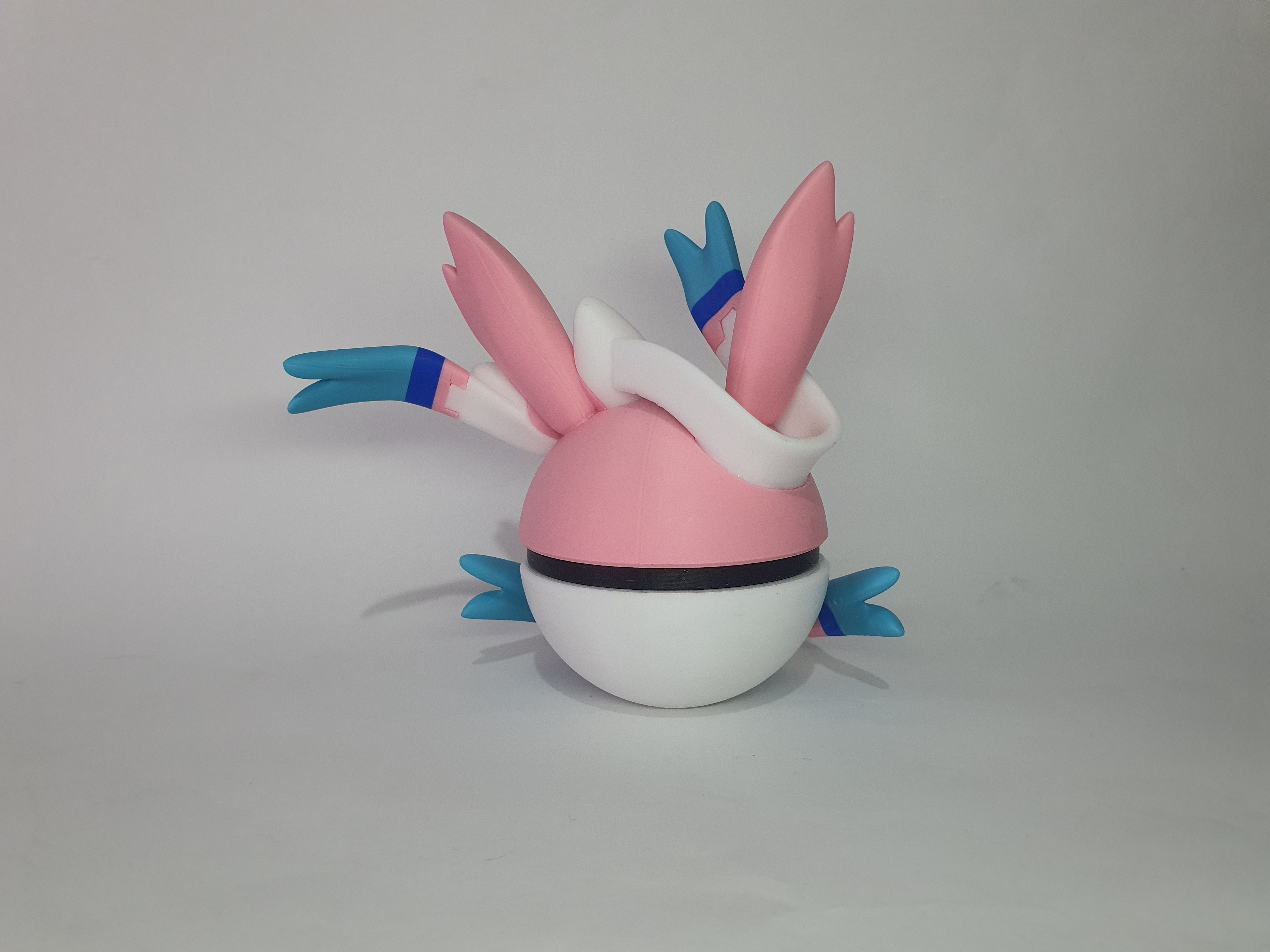 Sylveon - Esfera Decorativa
