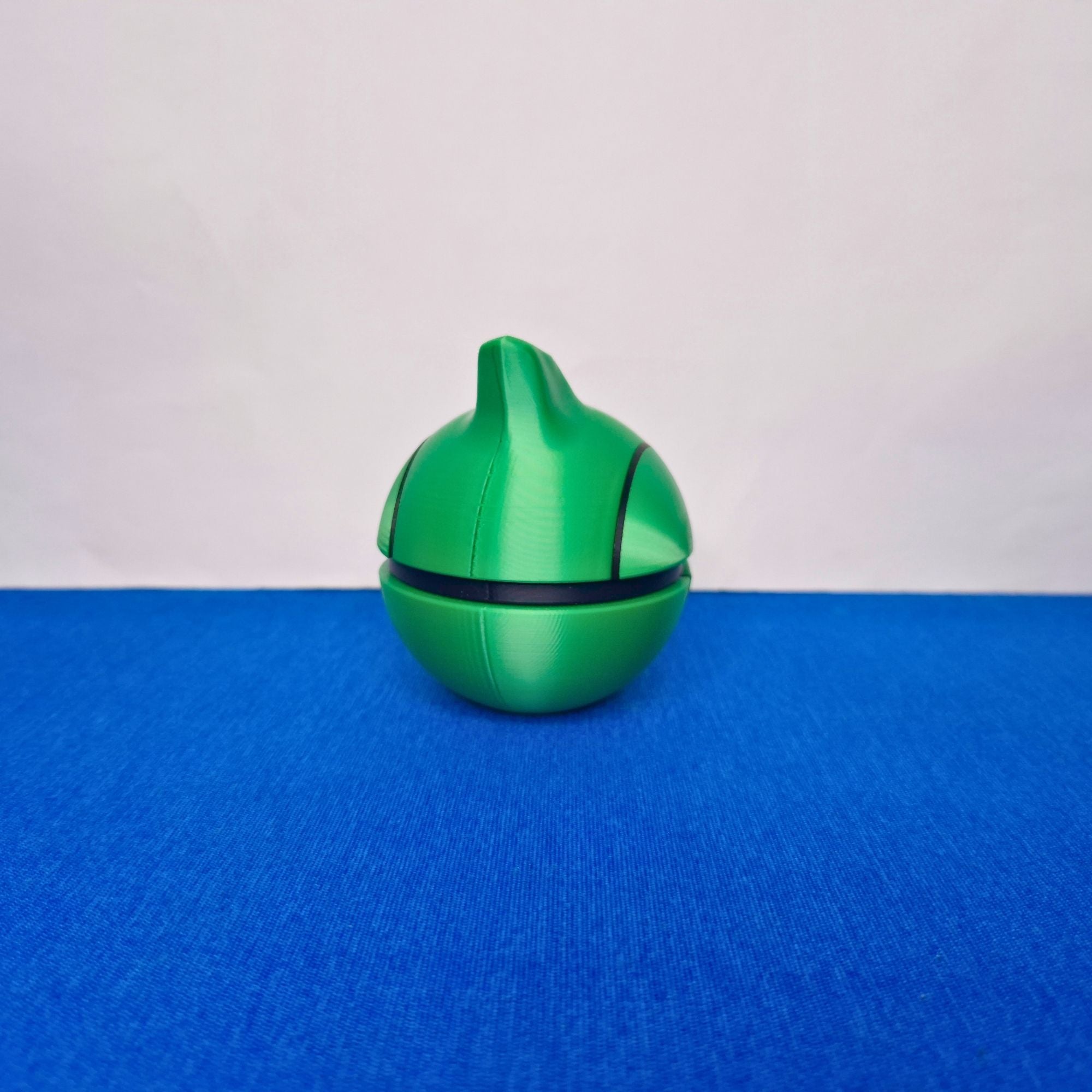 Metapod - Esfera Decorativa