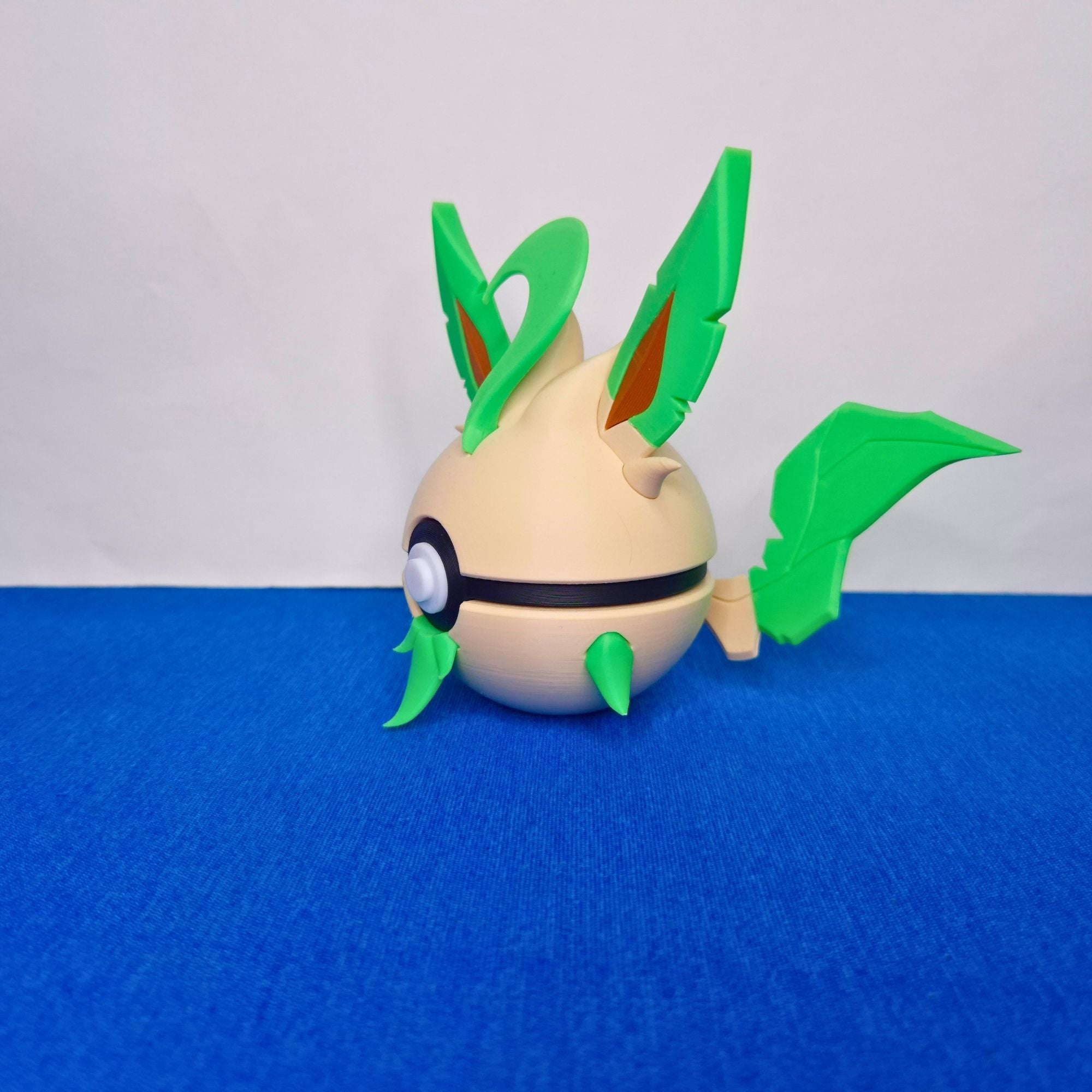 Leafeon - Esfera Decorativa