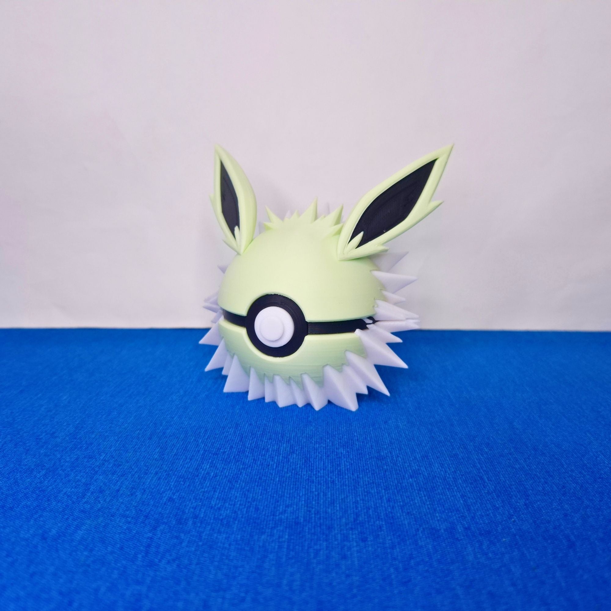 Jolteon - Esfera Decorativa