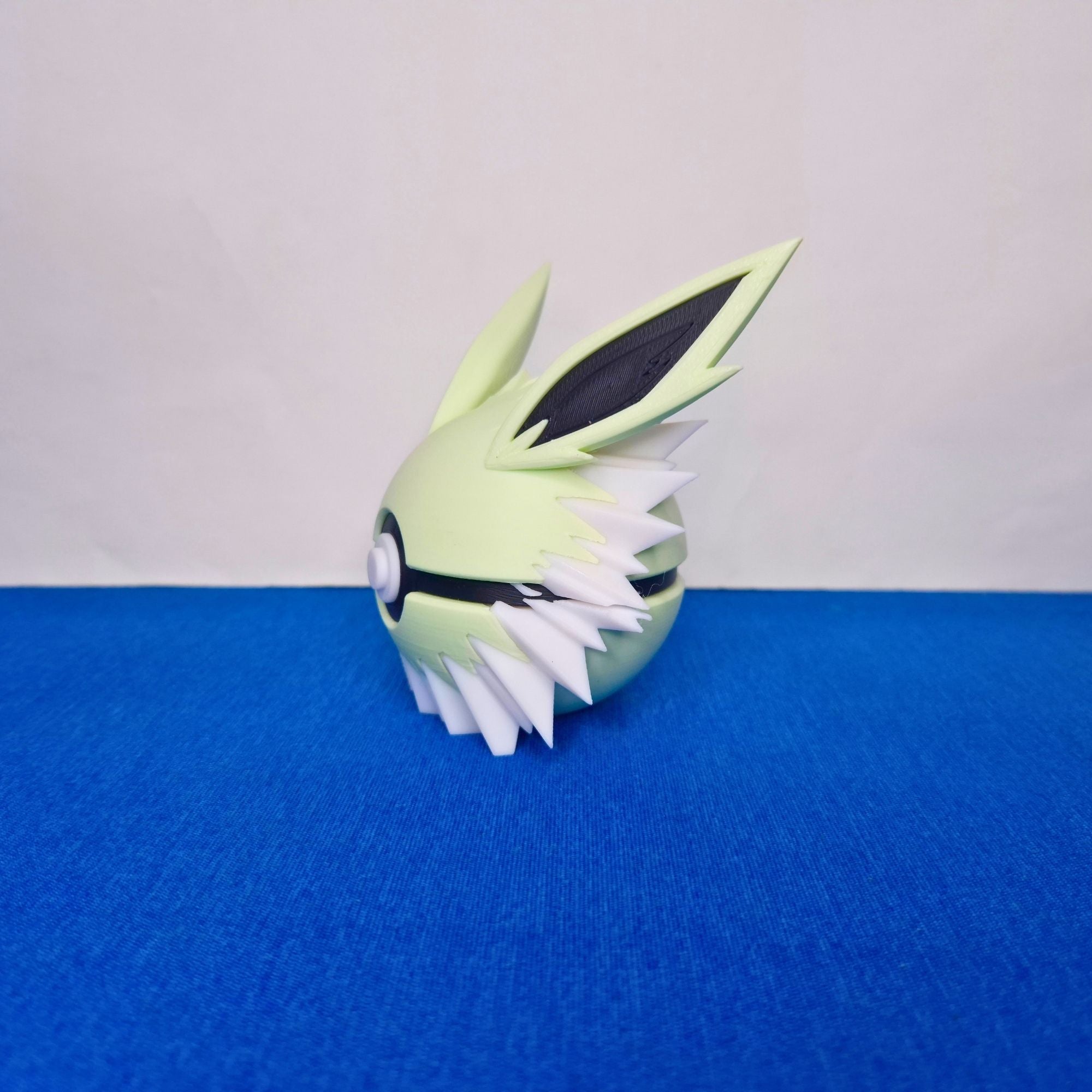 Jolteon - Esfera Decorativa