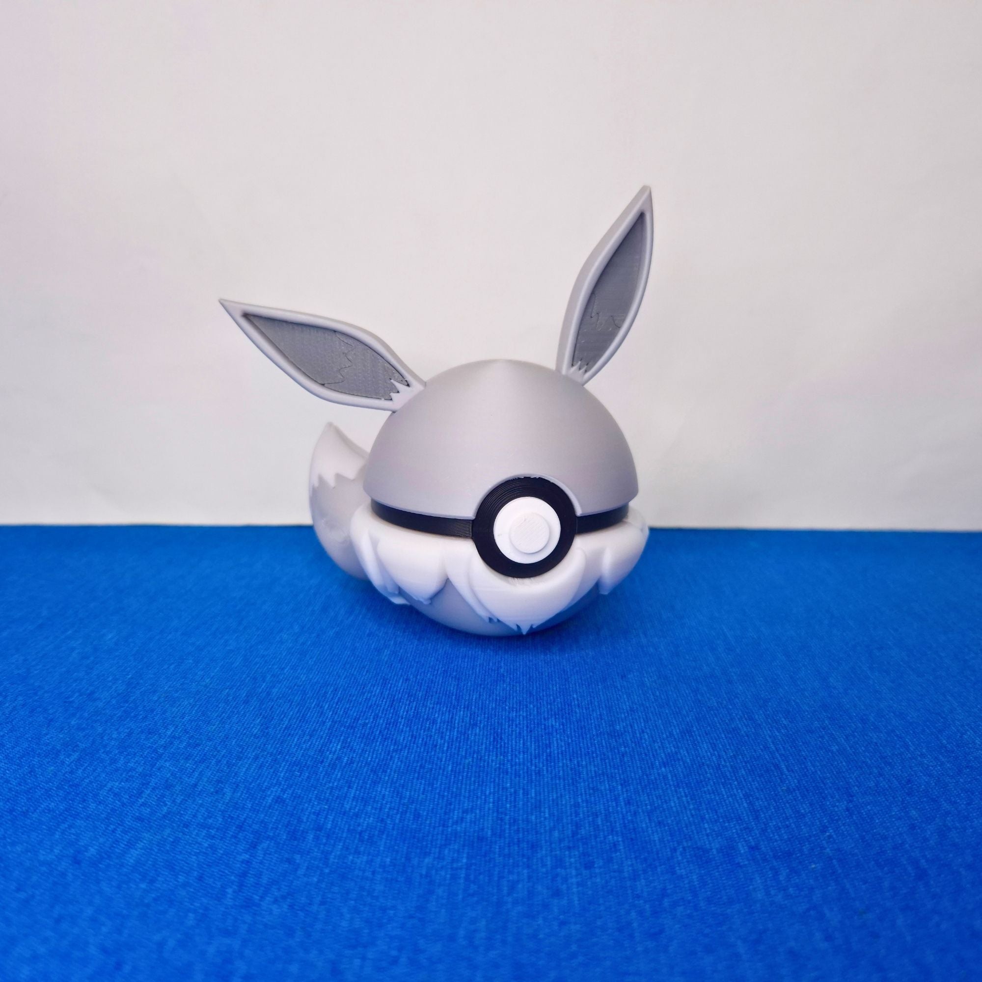 Eevee - Esfera Decorativa